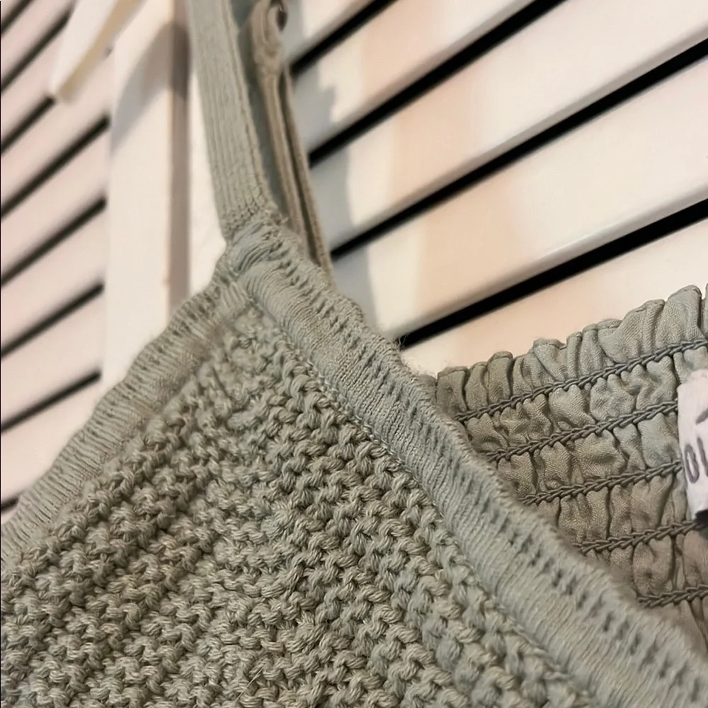 Hollister Green Ribbed Peplum Camisole - Picture 3 of 4